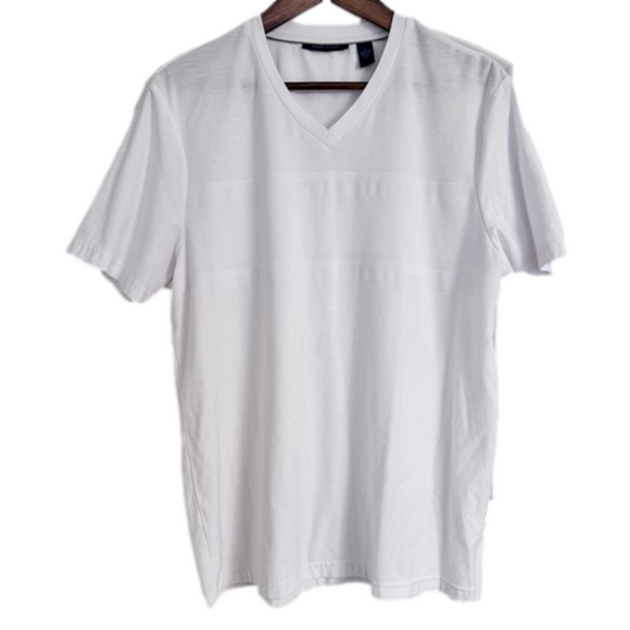 Perry Ellis Men’s White Short Sleeve V-neck Shirt w/ Striped Detailing Sz Large - Picture 1 of 7